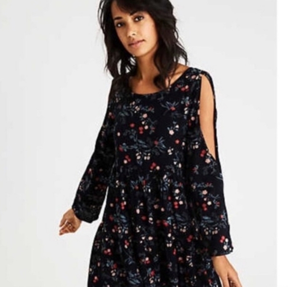 American Eagle Floral Dress Boho Open Shoulder Open Back Size Medium - Picture 2 of 16